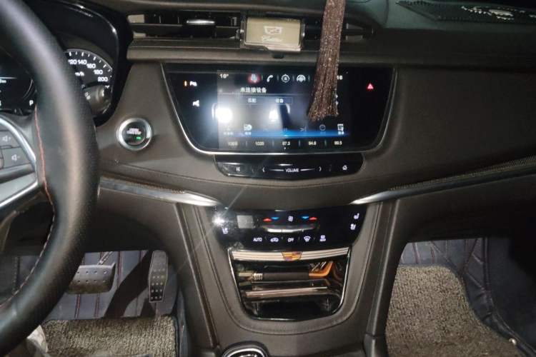 Used Cadillac XT5 2018 28E Four-Wheel Drive Leading Version