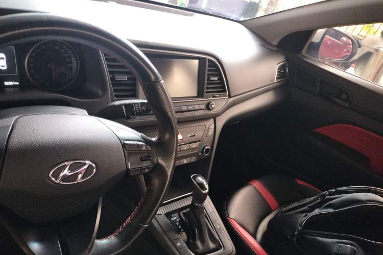Used Hyundai Elantra (6th Generation / Lingdong) 2018 1.4T Dual-Clutch Xuan Dong · Dynamic Edition Audio And AC Panel