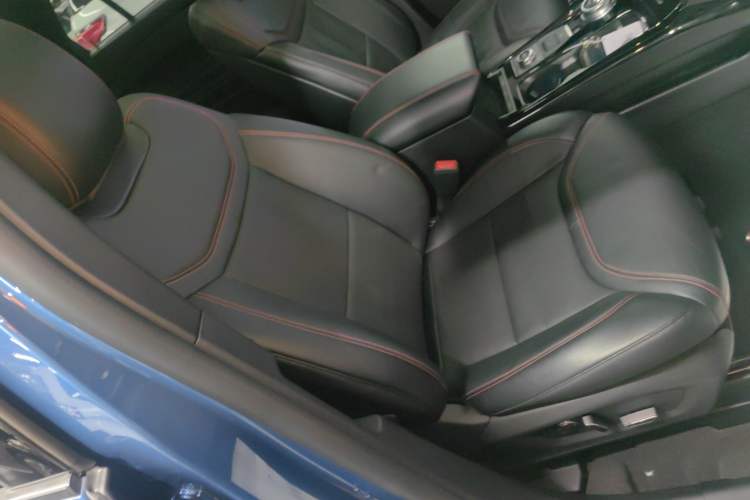 Used Ford Explorer 2020 EcoBoost 285 Four-Wheel Drive Sport Edition ST-LINE 7-Seater
