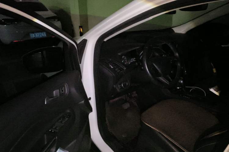 Used Ford Kuga 2018 EcoBoost 180 Two-Wheel-Drive Luxury Wing Edition
