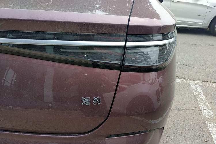 Used BYD Seal 2023 DM-i 1.5T 121km Flagship Model
