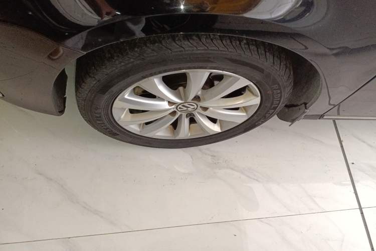 Used Volkswagen Magotan 2015 1.8TSI Advanced Model
