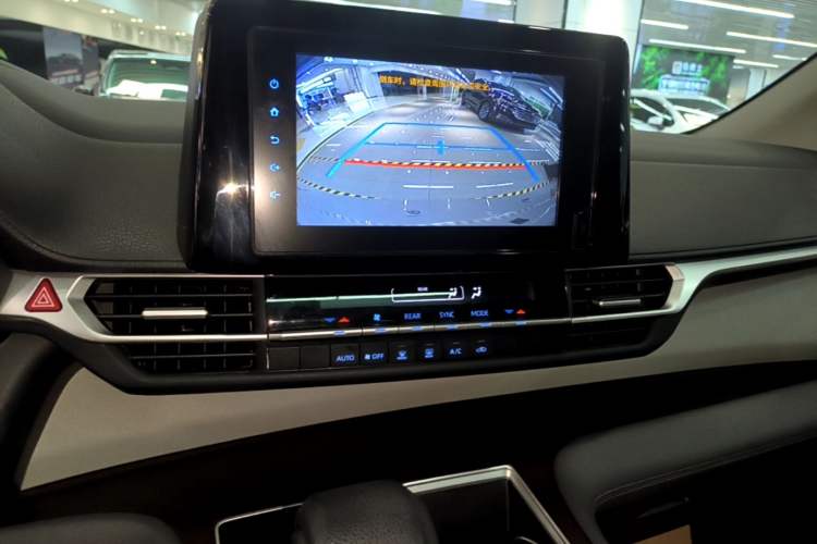 Used Toyota SIENNA 2021 2.5L Hybrid Comfort Edition
