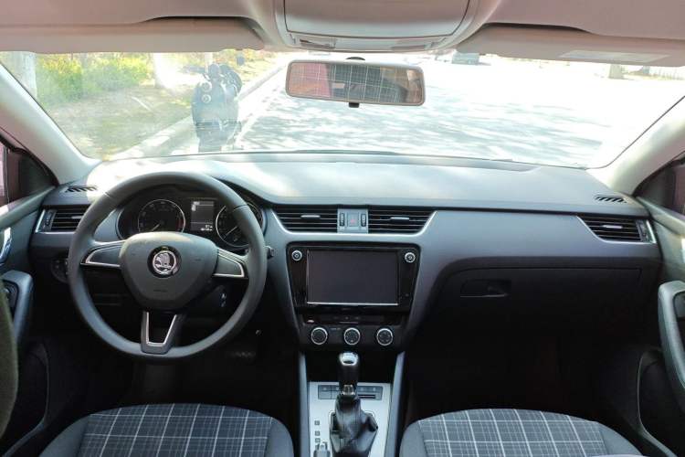 Used Skoda Octavia 2018 TSI230 DSG Comfort Edition
