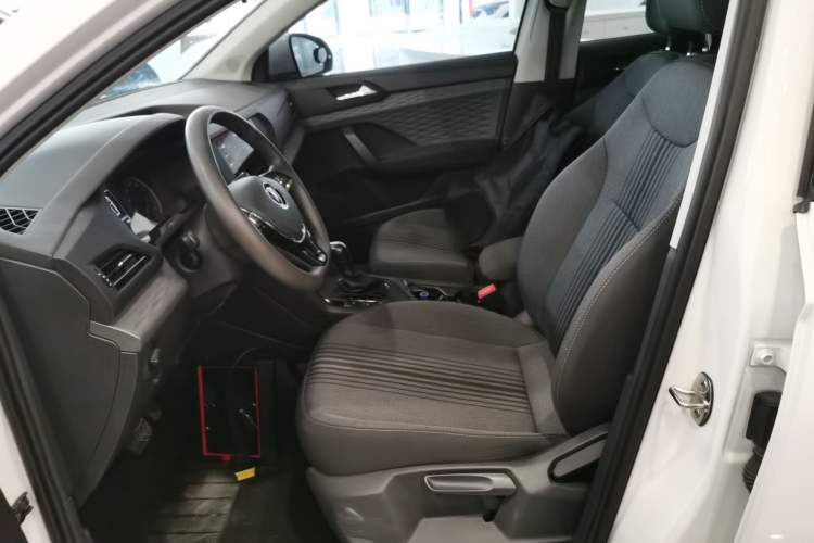 Used Volkswagen Tharu 2021 280TSI Two-Wheel Drive Trend Edition Left Front Seat