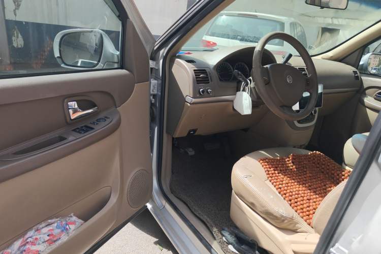 Used Buick GL8 2013 2.4L Comfort Edition Driver Seat