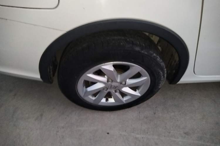 Used Baojun 310W 2017 1.5L Manual Fashion Model China V