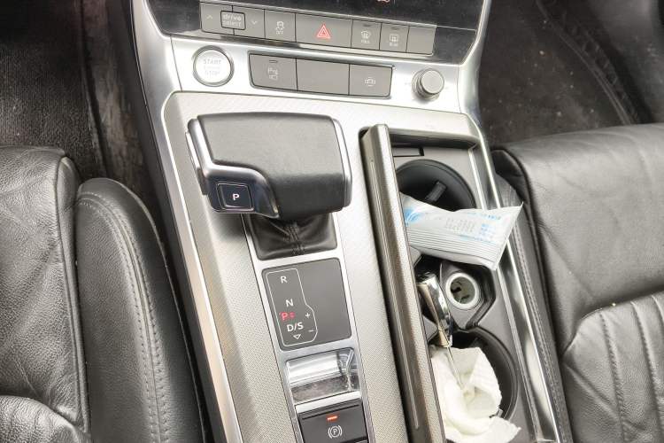 Used Audi A6L 2020 45 TFSI Prestige Elegant Edition
