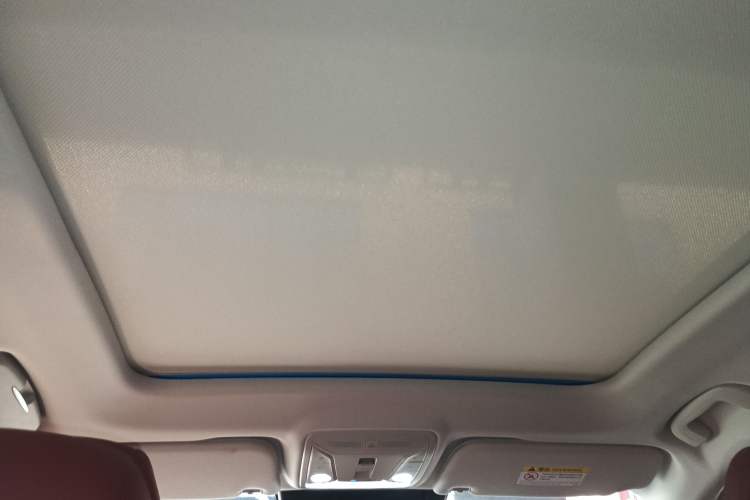 Used Hongqi HS5 2023 2.0T Qixiang Pro Edition
