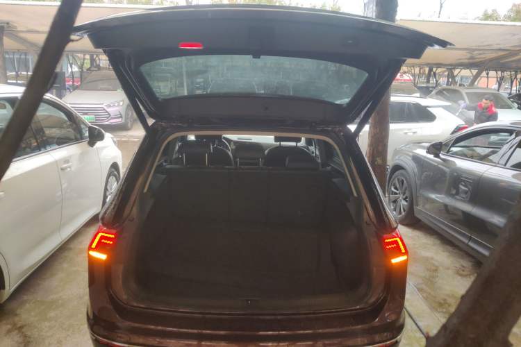 Used Volkswagen Tiguan 2018 330TSI All-Wheel-Drive Innovation Model