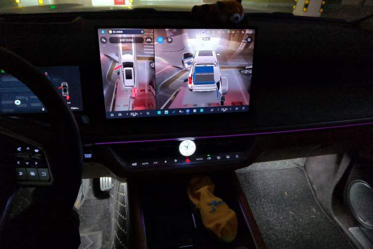 Used Tank 500 New Energy 2026 Model—Hi4-Z Smart Enjoyment Version Audio And AC Panel