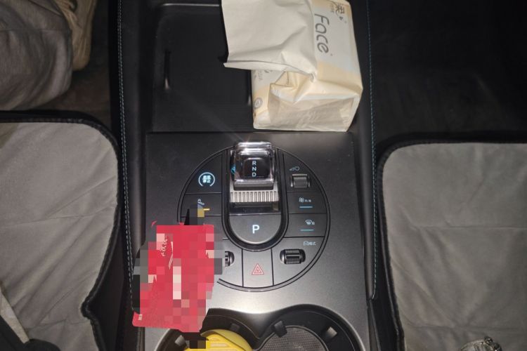 Used BYD Seal 06 New Energy 2024 DM-i 120KM Luxury Model Gear Lever