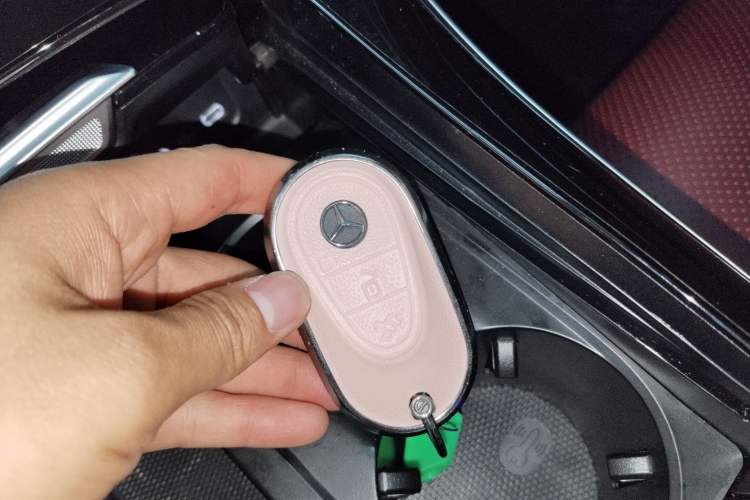 Used Mercedes-Benz C-Class New Energy 2025 C 350 eL Vehicle Key