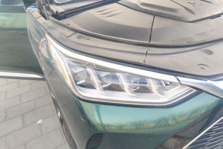 Used BYD Song PLUS New Energy 2021 DM-i 51KM Prestige Model Right Front Headlight