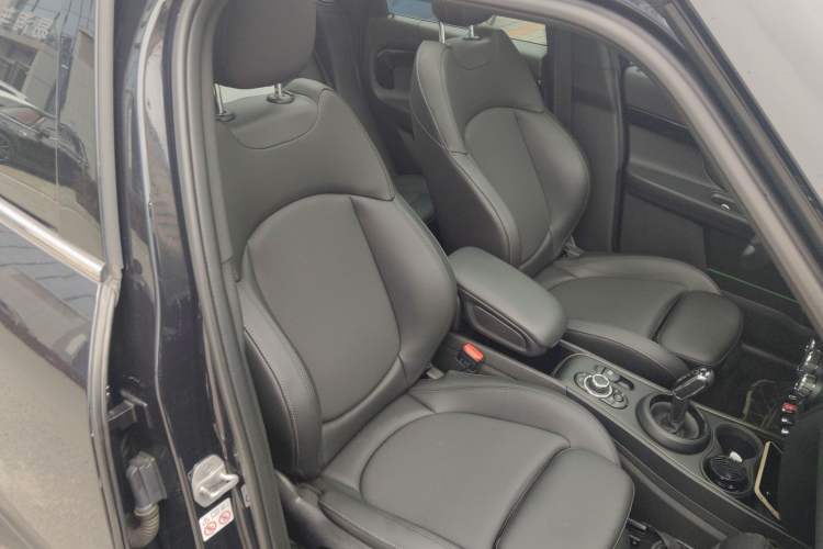 Used MINI Countryman 2022 Revised Version 1.5T COOPER ALL4 Connoisseur