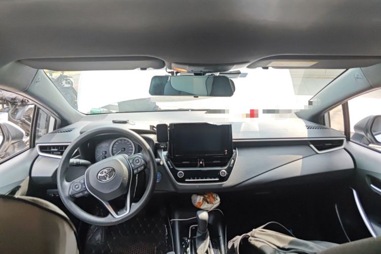 Used Toyota Levin 2022 Dual-Motor 1.8H E-CVT Leading Edition Center Console