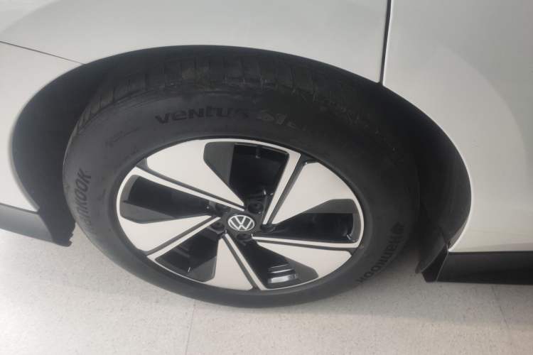Used Volkswagen ID.7 VIZZION 2024 AIR model
