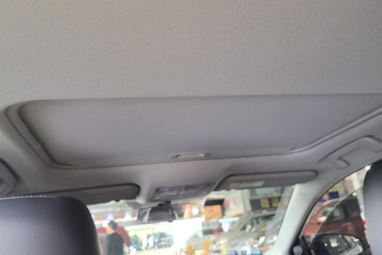 Used Toyota Corolla 2017 Revised Dual-Engine 1.8L E-CVT Elite Edition