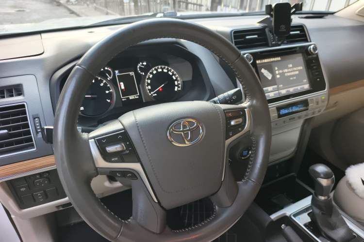 Used Toyota Prado 2018 3.5L Automatic TX-L with Rear-Mounted Spare Tire
