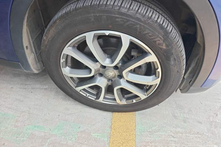 Used Maserati Levante 2018 3.0T Classic Edition Right Front Wheel Hub