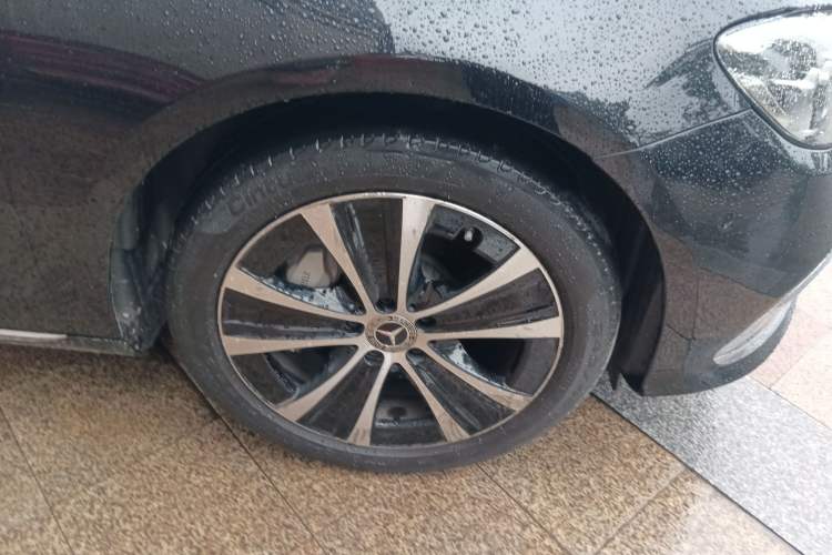 Used Mercedes-Benz E-Class New Energy 2022 Restyled E 350 e L Plug-in Hybrid Sports Sedan
