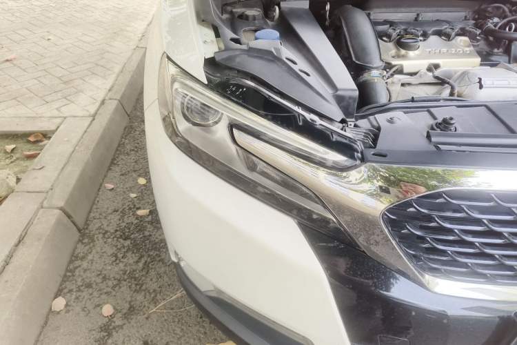 Used DS 6 2014 1.6T Luxury Edition THP200