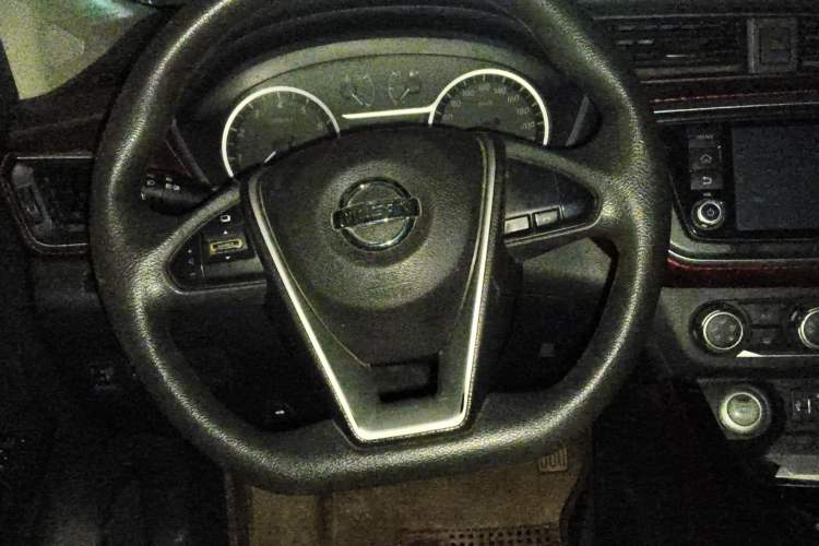 Used Nissan Lannia 2016 1.6L CVT Smart Cool Edition