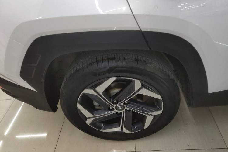 Used Hyundai Tucson 2023 Tucson L 1.5T Automatic Two-Wheel Drive DLX Luxury Edition