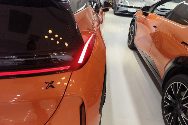 Used Zeekr X 2024 Five-Seater Four-Wheel Drive Right Rear Taillight