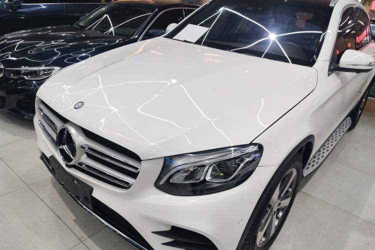 Used Mercedes-Benz GLC 2017 GLC 260 4MATIC Luxury Model