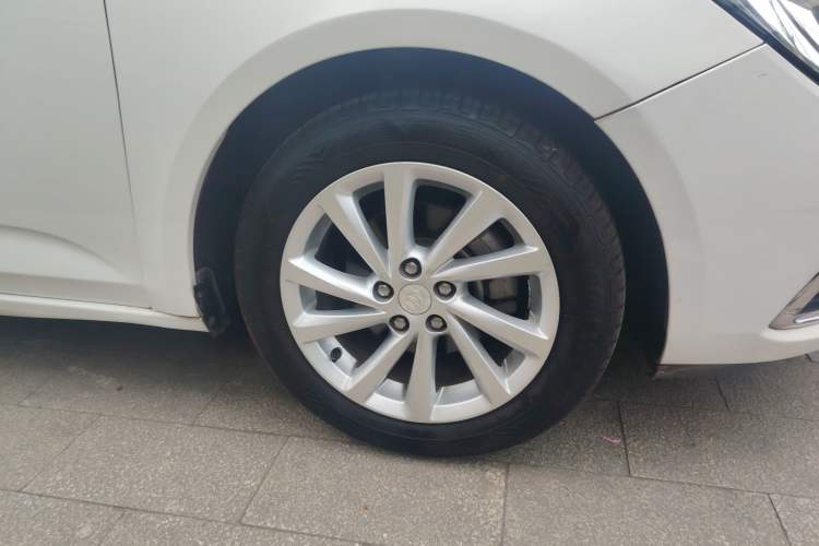 Used Buick Verano 2018 Sedan 15S Automatic Leading Model
