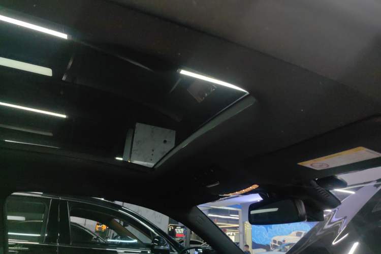 Used Mercedes-Benz C-Class AMG 2016 AMG C 63 Coupe Headliner