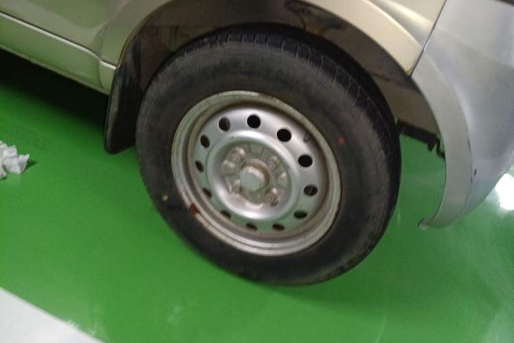 Used Wuling Rongguang 2011 1.2L Base Version