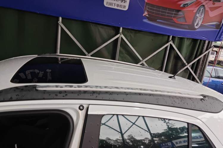 Used Buick Encore 2015 1.4T Automatic Two-Wheel Drive Urban Elite Version
