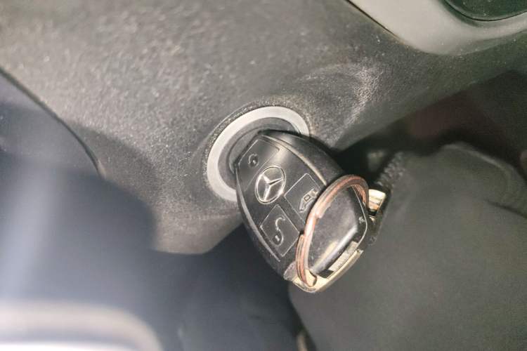 Used Mercedes-Benz Vito 2018 2.0T Business Version China V Emission Standard