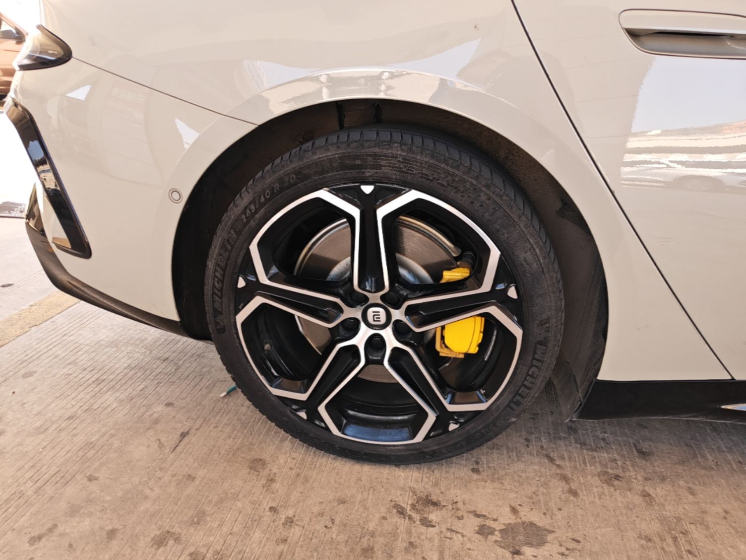 Xiaomi Auto SU7 2024 Rear-Drive Long-Range Intelligent Driving Version — снимка 11