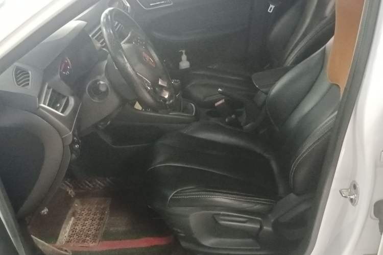 Used Roewe i5 2020 1.5L Manual 4G Connect Luxury Edition Left Front Seat