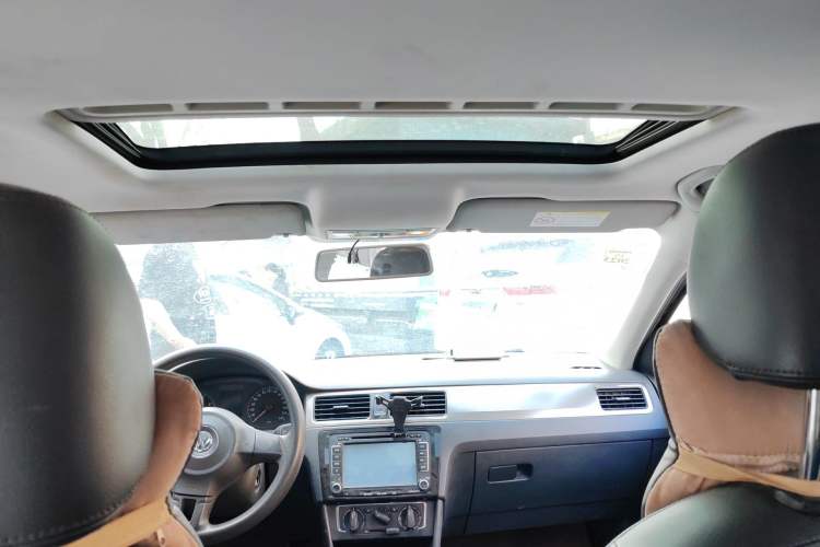 Used Volkswagen Santana 2015 1.6L Manual Comfort Edition Headliner