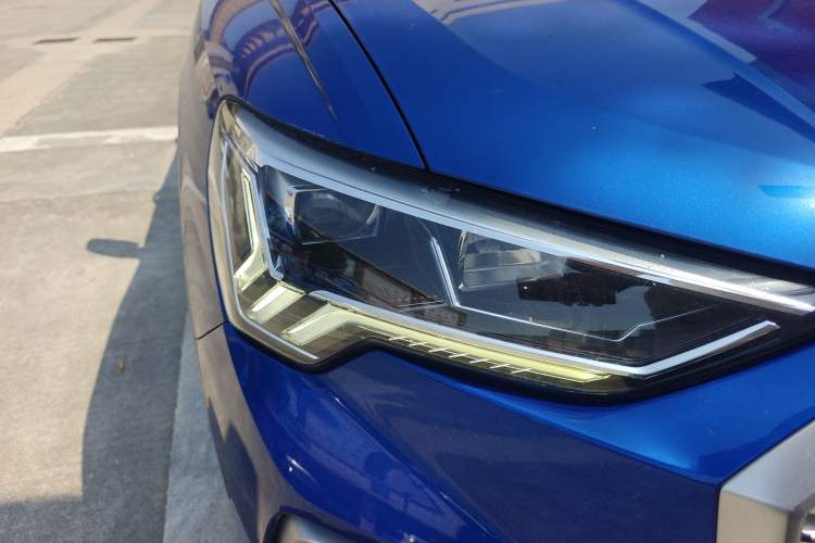 Used Audi Q3 2019 35 TFSI Fashion Dynamic Model
