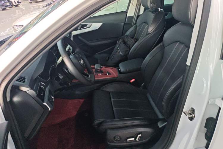 Used Audi A4L 2024 40 TFSI Fashion Dynamic Model