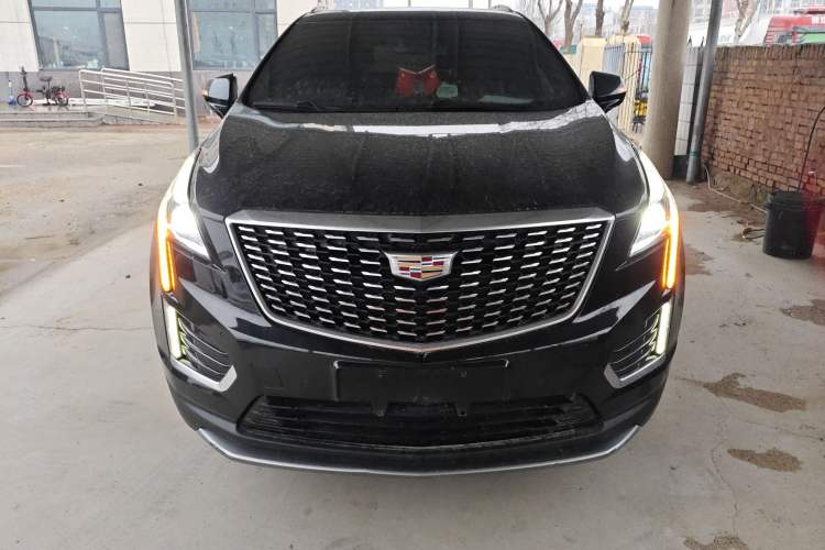 Used Cadillac XT5 2021 28T Luxury Model