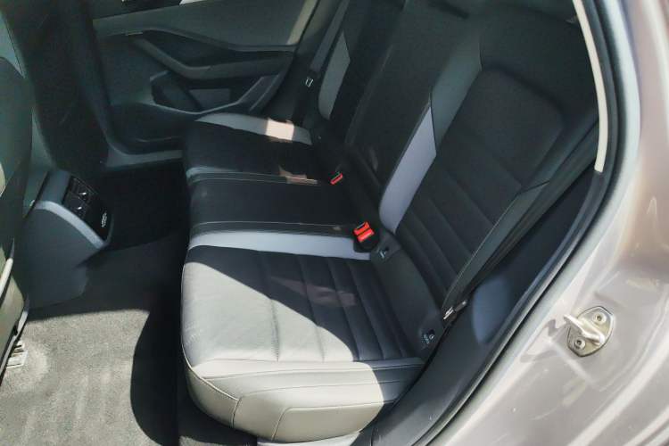 Used Volkswagen Sagitar 2021 280TSI DSG Excellence Edition Left Rear Seat