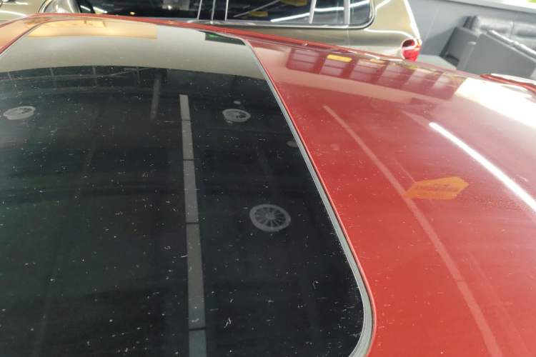 Used Infiniti ESQ 2014 1.6L Spontaneous Edition
