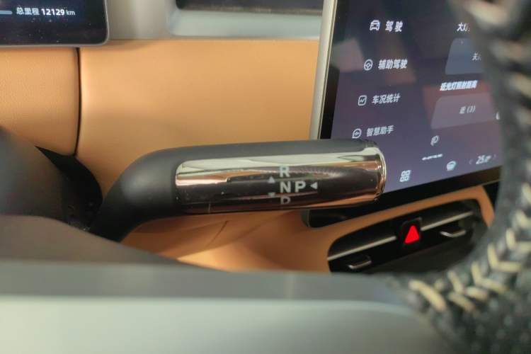 Used Landian E5 PLUS 2025 165 km Long-Range Version 7 Seats
