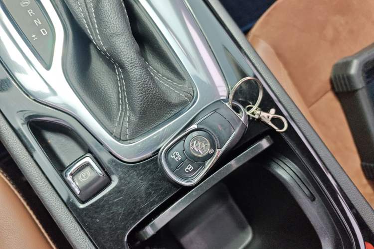 Used Buick Regal 2019 20T Elite Version China VI Standard