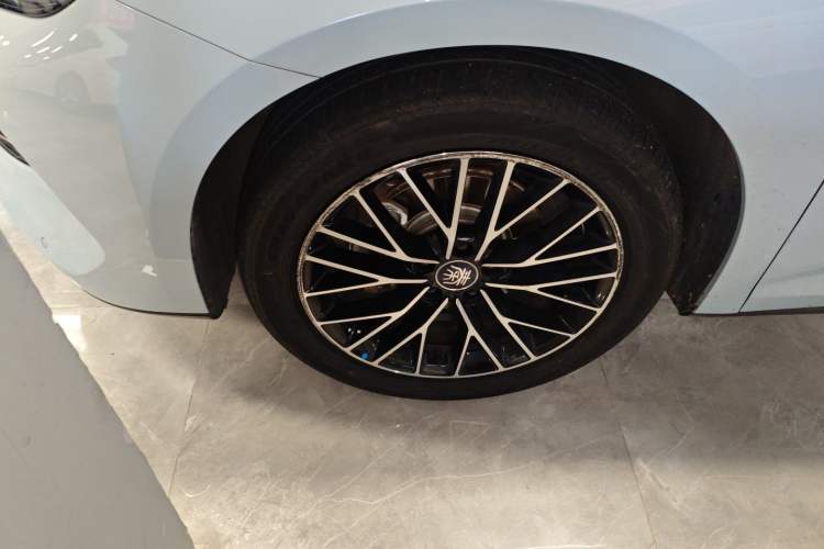 Used BYD Qin L 2024 DM-i 80KM Beyond Model
