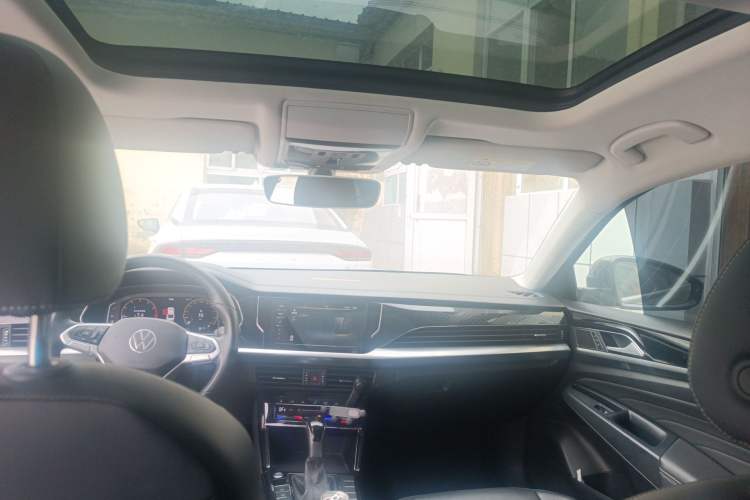 Used Volkswagen Passat 2022 330TSI Elite Edition Headliner