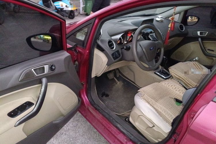 Used Ford Fiesta 2011 Hatchback 1.5L Automatic Fashion Edition