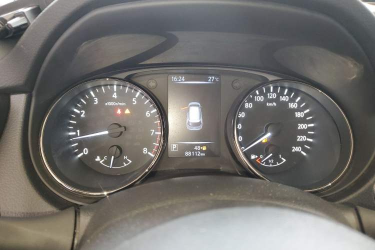 Used Nissan X-Trail 2019 2.0L CVT Smart Connect Comfort Edition 2WD
