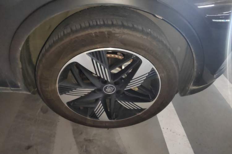 Used BYD Tang New Energy 2024 DM-i Glory Edition 112KM Prestige Model
